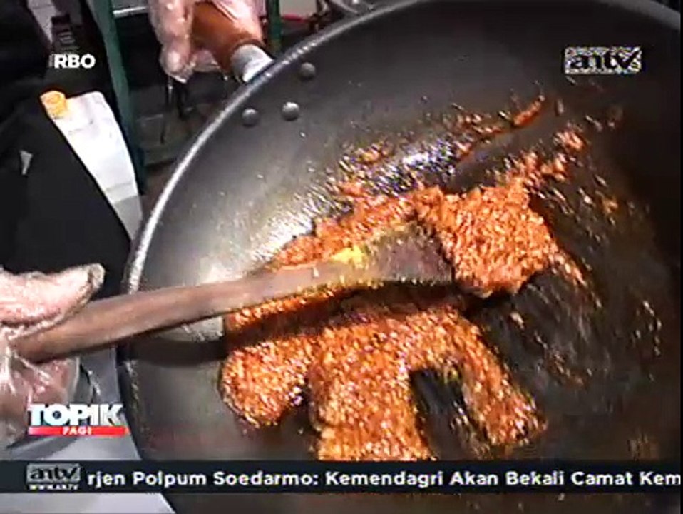 Menikmati Sensasi Makan di "Markas" Agen Rahasia