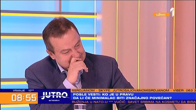MINISTAR DIPLOMATIJE SE MALO POSRAMIO: Ivica Dačić odbio da odgovori koju pesmu će naručiti Mariji Zaharovoj u Guči!