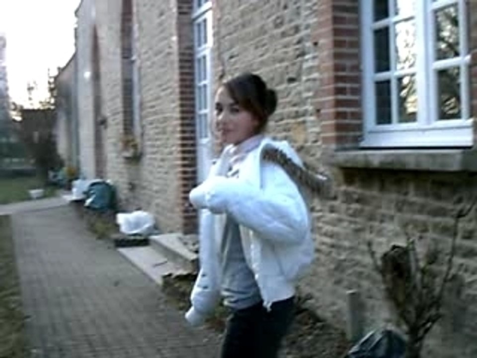 CLIP0004