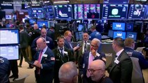 Wall Street Closes With Top Indexes Trading Up