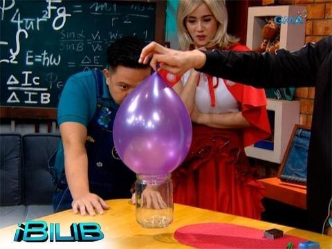 iBilib: Balloon and glass experiment