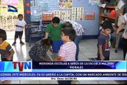 Alumnos del Centro Escolar Melania Morales reciben su merienda escolar, preparada de manos de sus propias madres ...