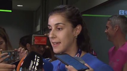 Carolina Marín regresa tras lograr su tercer campeonato del mundo de bádminton