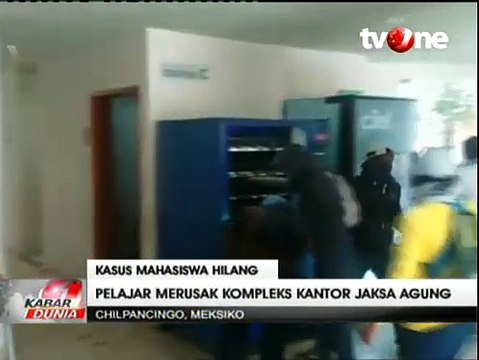 Protes Hilangnya Mahasiswa, Pelajar Rusak Kantor Jaksa Agung