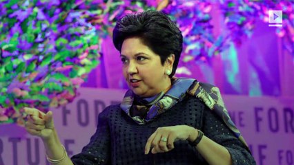 Indra Nooyi, CEO de Pepsi, se va de la empresa