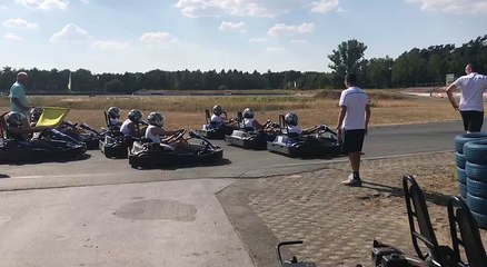 Marienfeld, la corsa sui go kart