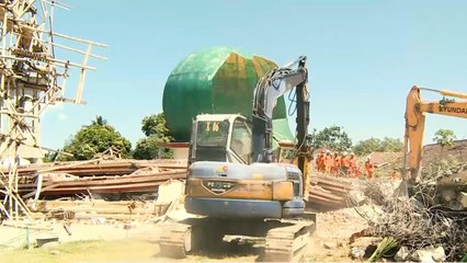 مئات القتلى والجرحى وآلاف المشردين بزلزالين في إندونيسيا