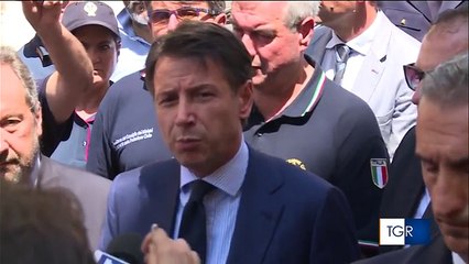Conte in Puglia per la tragedia dei braccianti morti: "c'era un lavoro sfruttato e non c'era dignità"