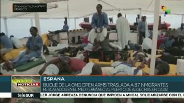 España autoriza al Open Arms desembarcar a 87 migrantes en Algeciras