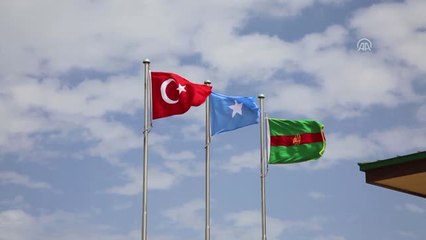 Somali Türk Görev Kuvveti Komutanlığı'nda Mezuniyet Heyecanı