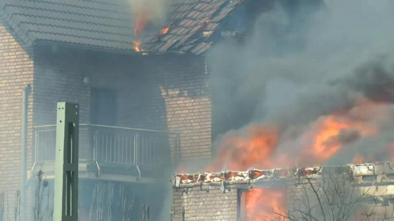 Siegburg bei Bonn: mehr als 40 Verletzte durch Feuer an ICE-Strecke