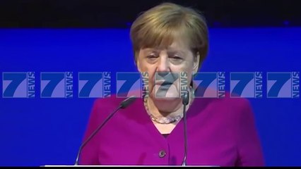 MERKEL ZHVILLON BISEDA TELEFONIKE ME THAÇIN E VUÇIÇ - News, Lajme - Kanali 7