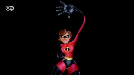 Sérvia usa maquiagem para criar ilusão de ótica com o corpo