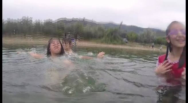 İznik gölünde Yüzme Keyfi