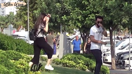 ÖRÜMCEK İLE KORKUTMA ŞAKASI 2!
