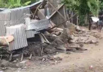 Disaster Aid Volunteers Visit Orphanage Destroyed by Deadly Indonesian Earthquake