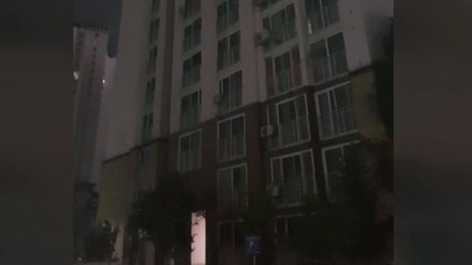 대전 봉명동 아파트 정전...800여 세대 '불편' / YTN