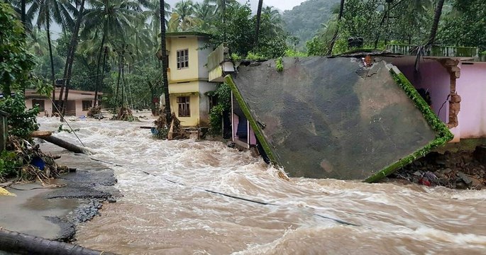 കേരളത്തിൽ കനത്ത മഴയ്ക്ക് കാരണം ഇതാണ് | Oneindia Malayalam