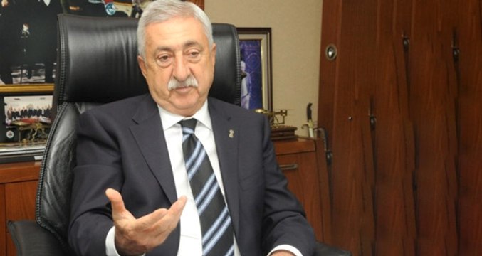TESK Başkanı'ndan İlginç Açıklama: Dövizde Oyun Oynanıyor Paniğe Gerek Yok!