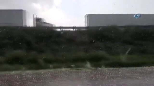 ABD'de Ceviz Büyüklüğünde Dolu Yağdı