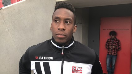 Présentation des joueurs d’EAG                          Réaction de Yeni Ngbakoto