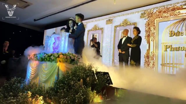 Trang trí Sân khấu & lối đi hoa tươi