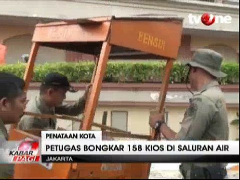 Pembongkaran Kios di Tamansari Diwarnai Protes