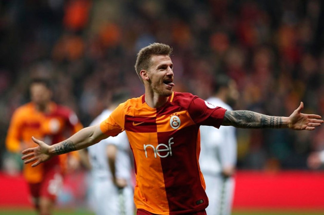 Fatih Terim, Serdar Aziz'e Çıkıştı: Bu Kadar Hata Yapılır mı Serdar ?