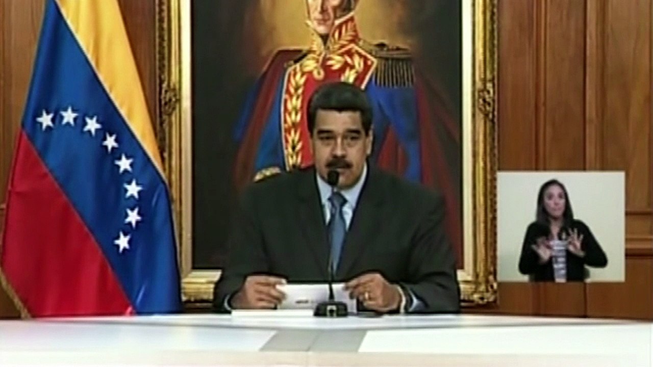 Maduro lança contraofensiva após ‘ataque’