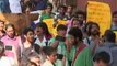 محصلان بنگله ديشى در هند در اعتراض به برخورد خشونتبار پوليس بنگله ديش با محصلان معترض در داكه، مظاهره كردند. در پى كشته شدن دو محصل در اثر حادثهء ترافيكى در بنگ