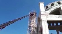 Minareden Düşen İşçi Yaralandı