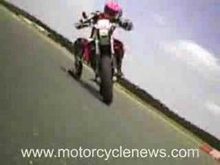 MCN: Onboard Aprilia SXV550 v-twin supermoto
