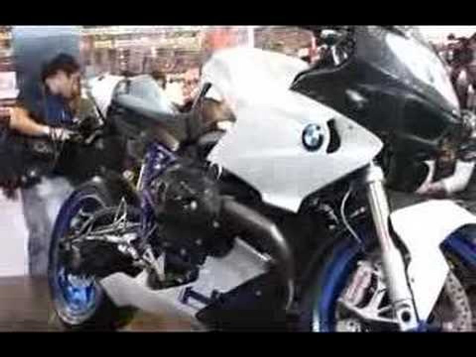 BMW launch HP2 Sport version
