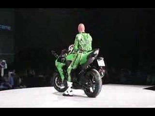 Kawasaki's all new 2008 ZX-10R with traction control