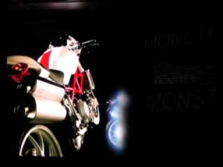 Ducati unveils the new Monster 696