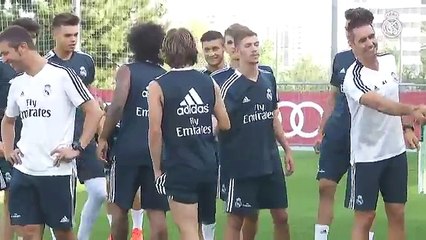 Download Video: Modric regresa a los entrenamientos del Real Madrid