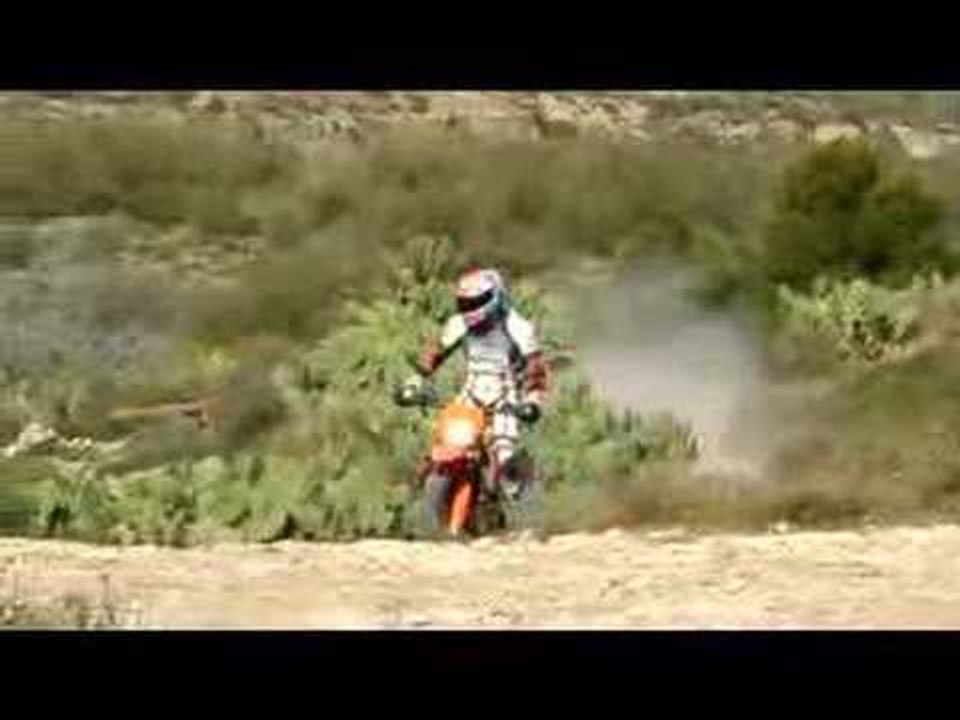 KTM Duke 690, 690 Enduro and 690 Supermoto in action