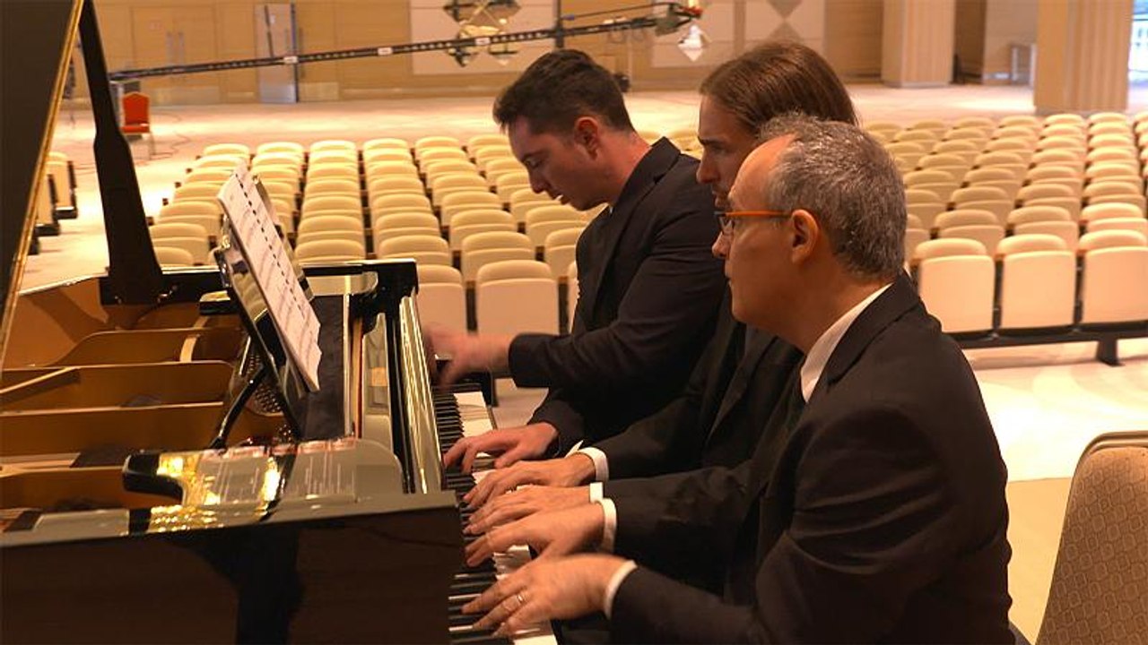 To Multipiano Ensemble στο μουσικό φεστιβάλ της...
