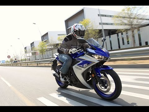 Yamaha YZF-R3 2015 | First Ride | Motorcyclenews.com