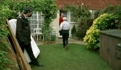 One Foot In The Grave S06 E01