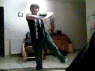 moi qi densse la tecktonik