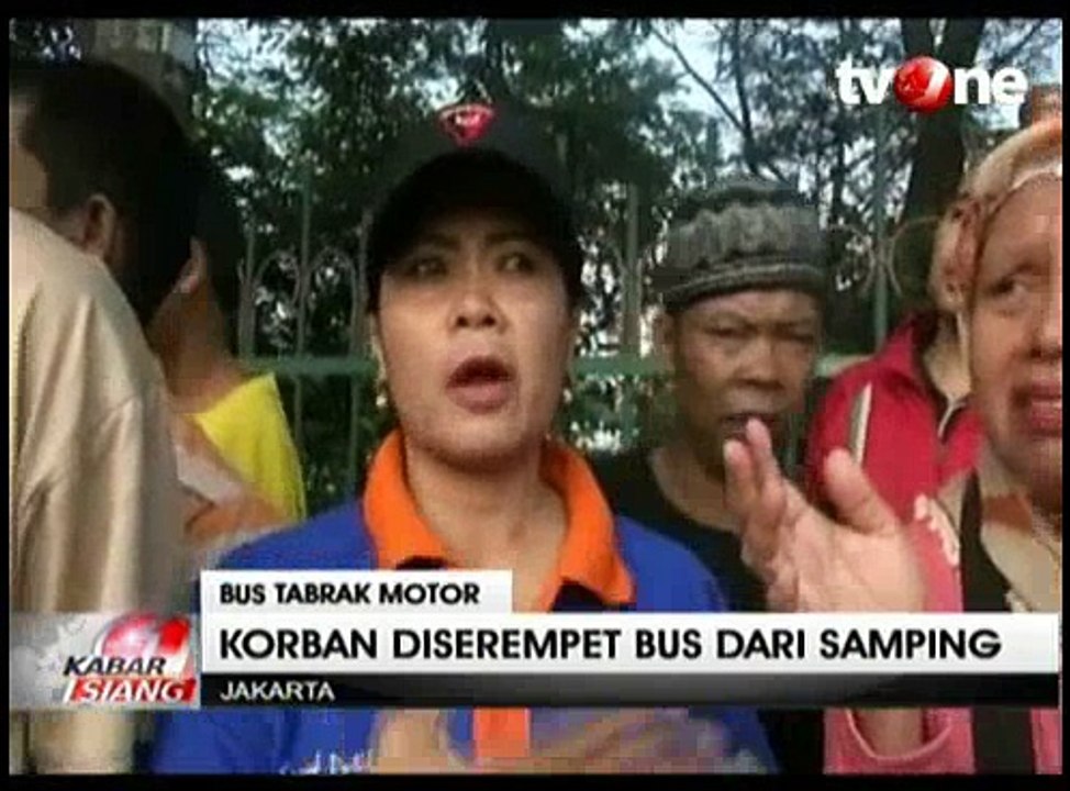 Diserempet Bus Mayasari Bakti, Pengendara Motor Tewas Ditempat