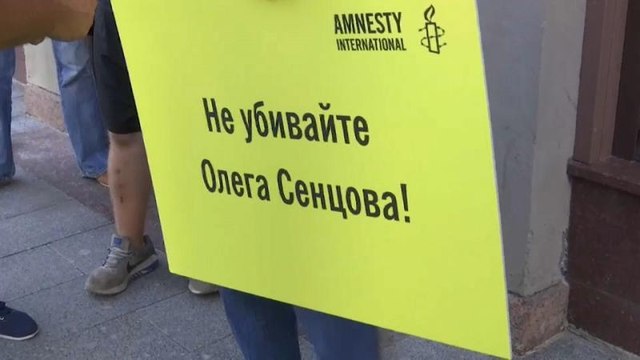 Все катастрофически плохо - сестра Сенцова о его состоянии