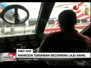 Kabut Asap Ganggu Pelayaran di Sungai Siak Pekanbaru