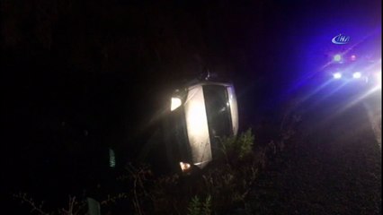 Kuşadası’nda virajı alamayan tatilciler kanala yuvarlandı: 1 yaralı