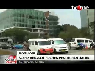 Ratusan Sopir Angkot di Karawaci Protes Penutupan Jalur
