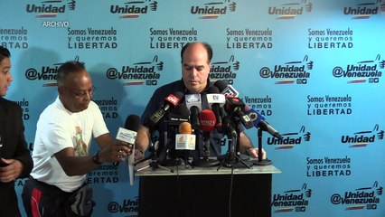 Opositores serán enjuiciados por "atentado" contra Maduro