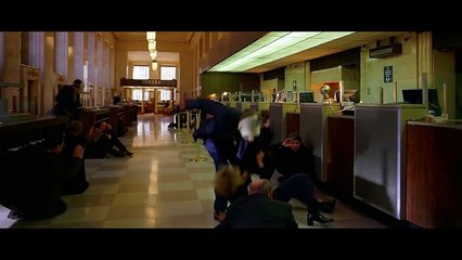 Mama I'm a criminal [Official Video] Russe