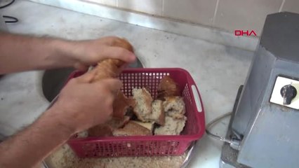 Osmaniye Bayat Ekmekler, Sokak Hayvanları İçin Kuru Mamaya Dönüşüyor
