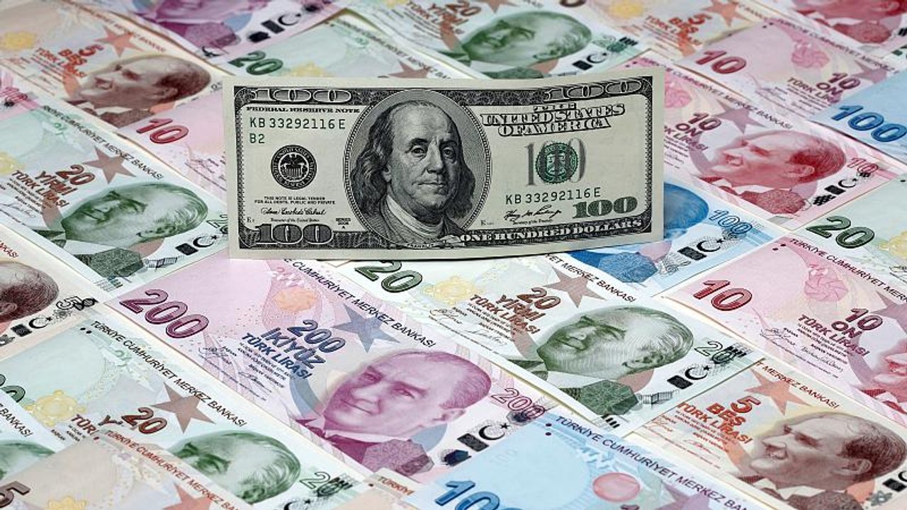 Türkische Lira so wenig wert wie noch nie - Erdoğan: 'Wir haben Allah'